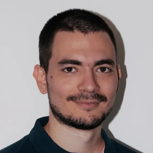 Απόλλων, Co-Founder & Lead Systems Engineer